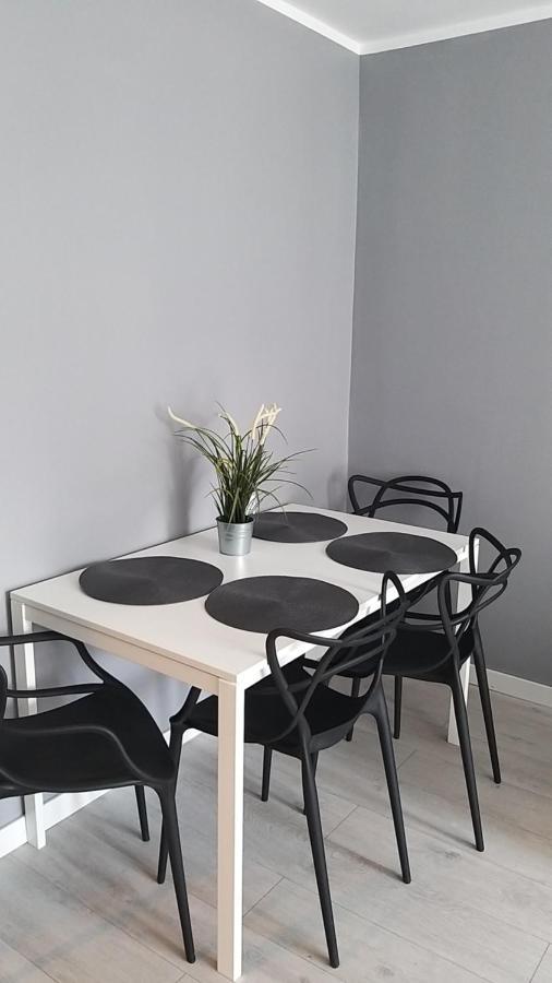 Apartament Wika Warsaw Ngoại thất bức ảnh