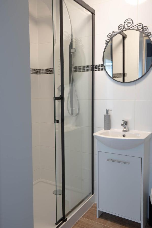 Apartament Wika Warsaw Ngoại thất bức ảnh